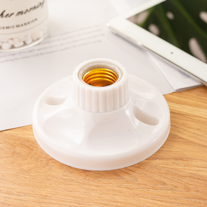 白い平板ランプベースセイリングタイプE27 220Vの電圧付きの螺旋式ランプホルダー